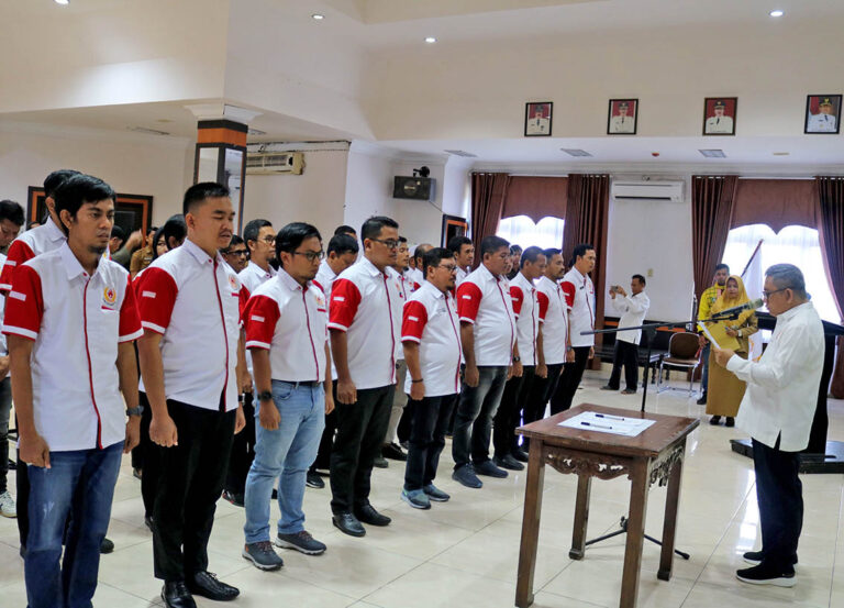 KONI Sulbar Lantik Pengurus KONI Pasangkayu, Komitmen Tingkatkan Prestasi Olahraga