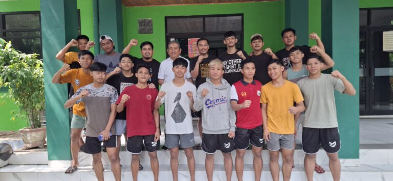 Ketua Koni Sulbar Kunjungi Atlet Futsal di Jakarta Barat