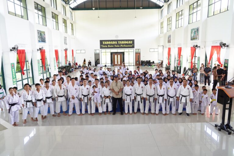 Ketua Umum INKANAS Sulbar Tekankan Pembinaan Karakter dan Prestasi dalam Gashuku dan Ujian Kyu 2025