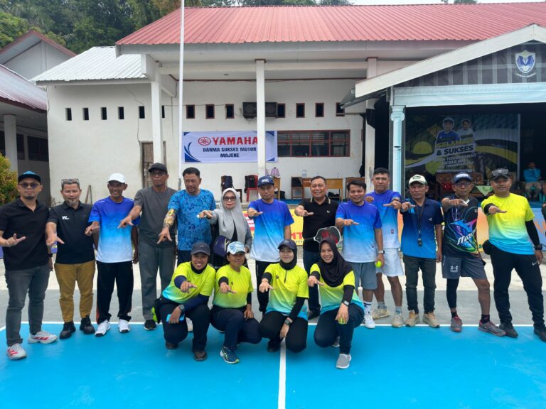 Buka Turnamen Pickle Ball, Ketua KONI Sulbar Syamsul Samad: Geliatnya Luar Biasa