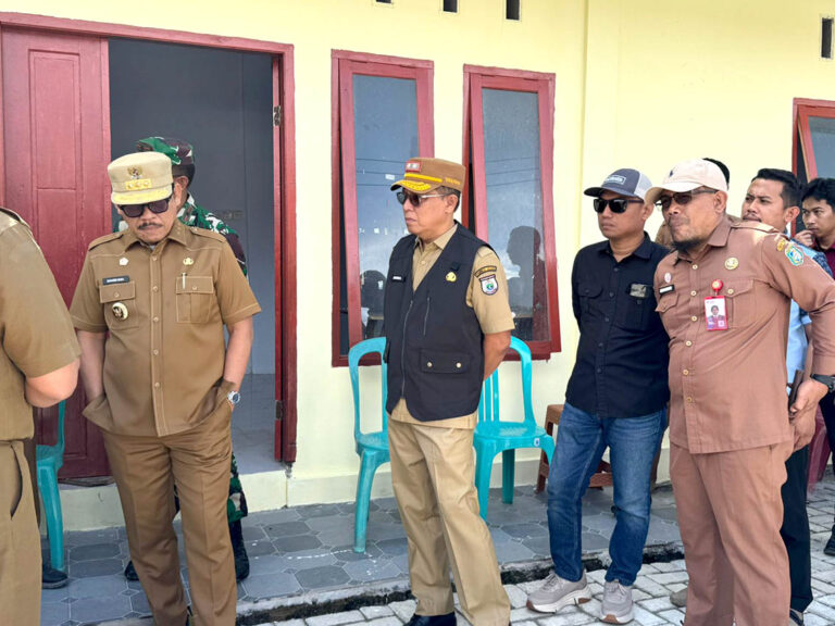 Ketua KONI Sulbar Syamsul Samad Mengunjungi Kawasan Transmigrasi di Kabupaten Pasangkayu