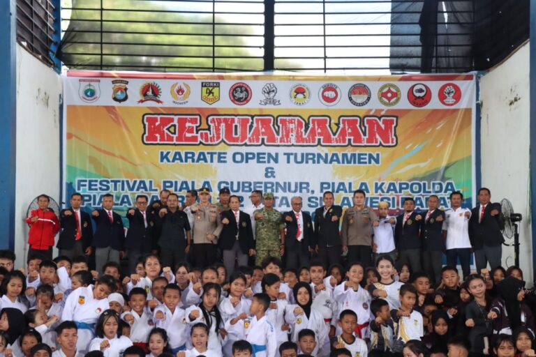 Hadiri Pembukaan Kejuaraan Karate, KONI Sulbar Dorong Lahirnya Atlet Berprestasi Sulbar